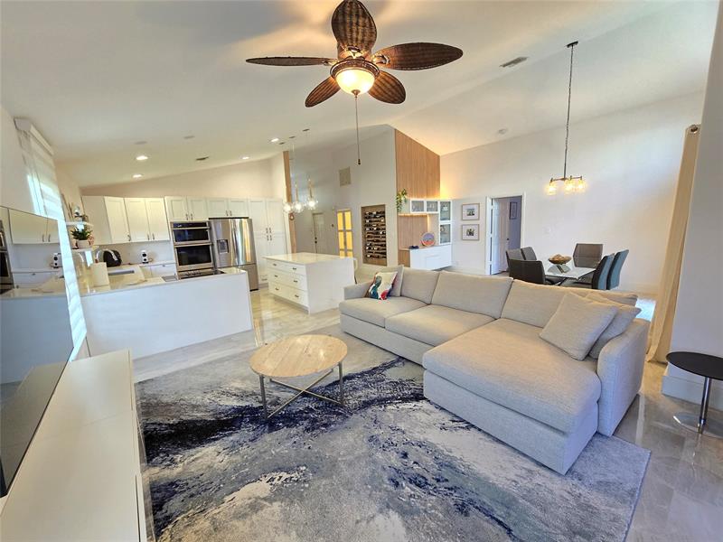 Image 5 of 26 For 14051 Fair Isle Drive