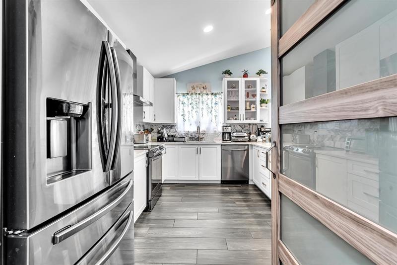 Image 13 of 53 For 8301 52nd St