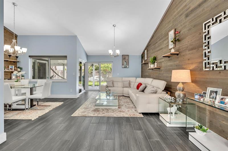 Image 15 of 53 For 8301 52nd St