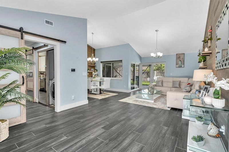 Image 18 of 53 For 8301 52nd St