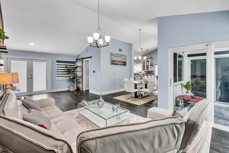 Image 20 of 53 For 8301 52nd St