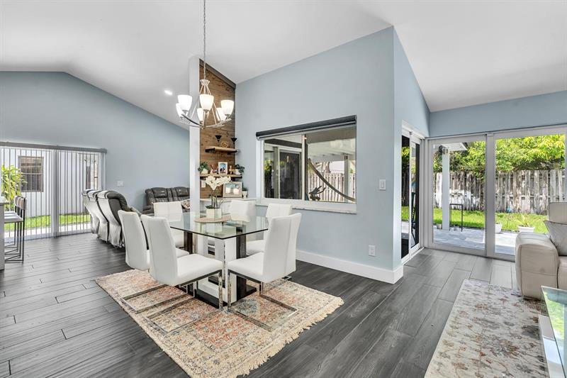 Image 21 of 53 For 8301 52nd St