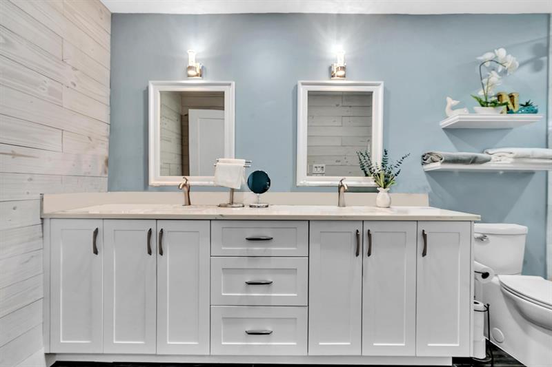 Image 36 of 53 For 8301 52nd St