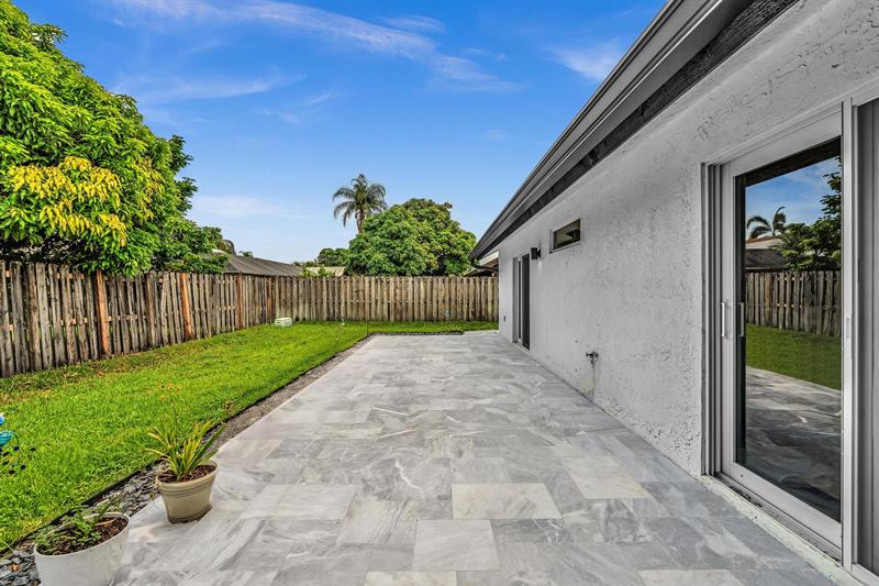 Image 41 of 53 For 8301 52nd St