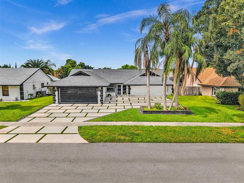 Image 5 of 53 For 8301 52nd St