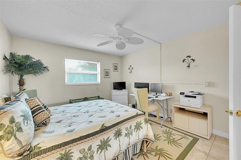 Image 19 of 27 For 2607 8th Ave  28