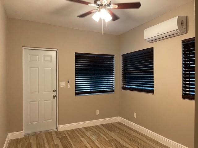 Image 6 of 7 For 2480 81st Ter