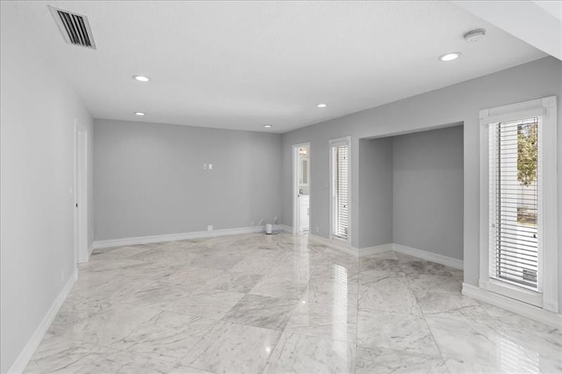 Image 14 of 39 For 1820 59th Ct