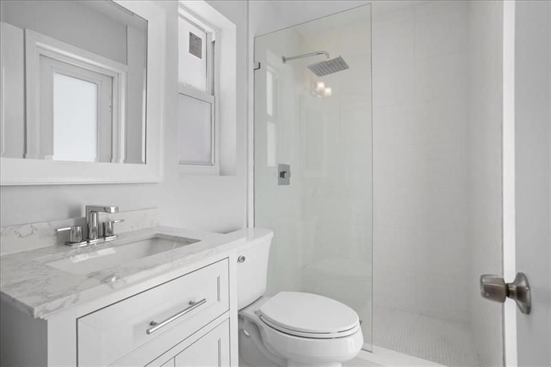 Image 15 of 39 For 1820 59th Ct