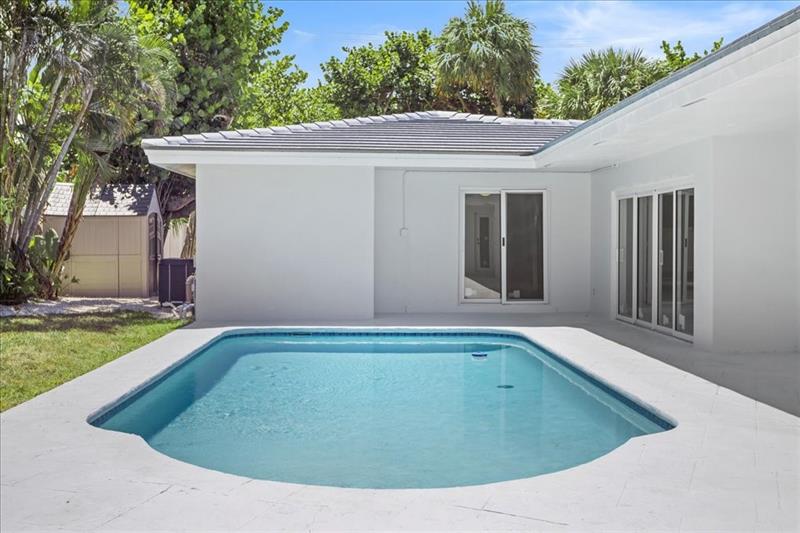 Image 31 of 39 For 1820 59th Ct