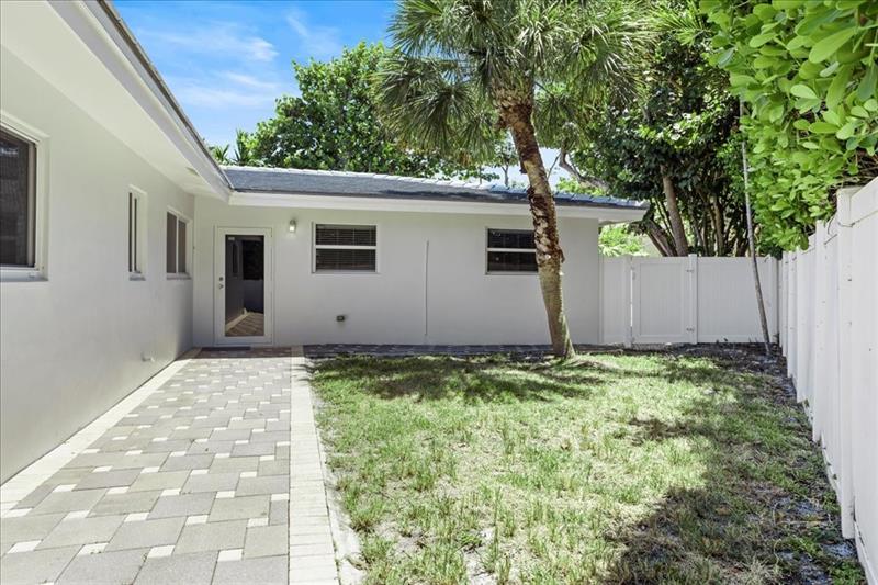 Image 34 of 39 For 1820 59th Ct