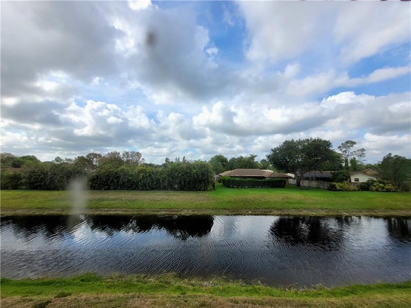 Image 15 of 20 For 11096 Royal Palm Blvd  11096