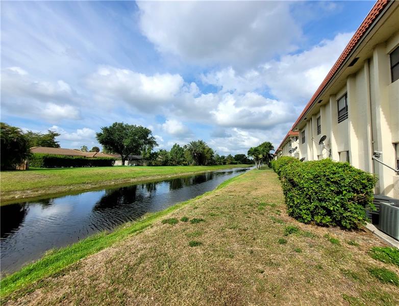Image 16 of 20 For 11096 Royal Palm Blvd  11096