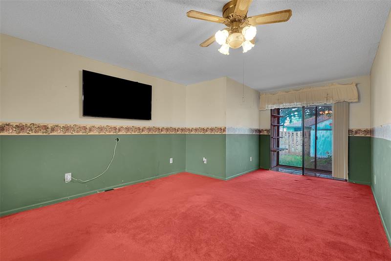 Image 13 of 25 For 14980 Durham Ln