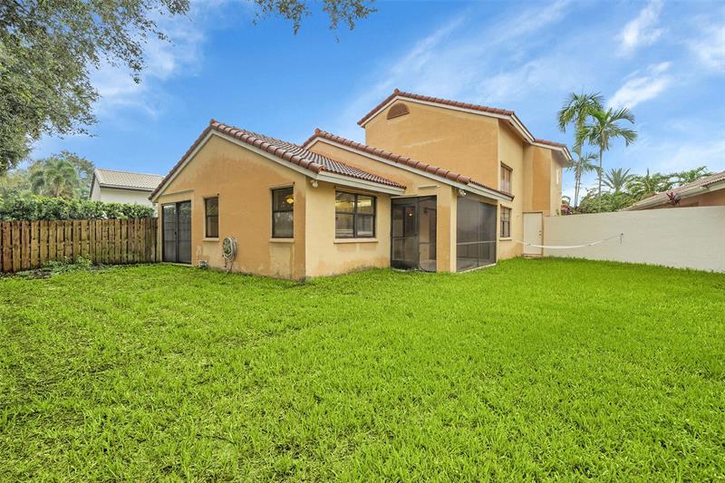 Image 24 of 25 For 14980 Durham Ln