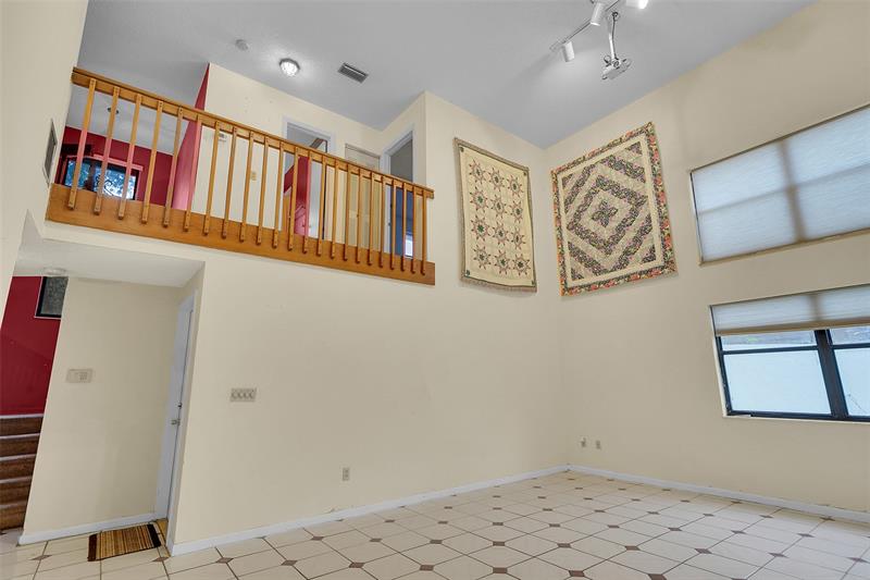 Image 7 of 25 For 14980 Durham Ln