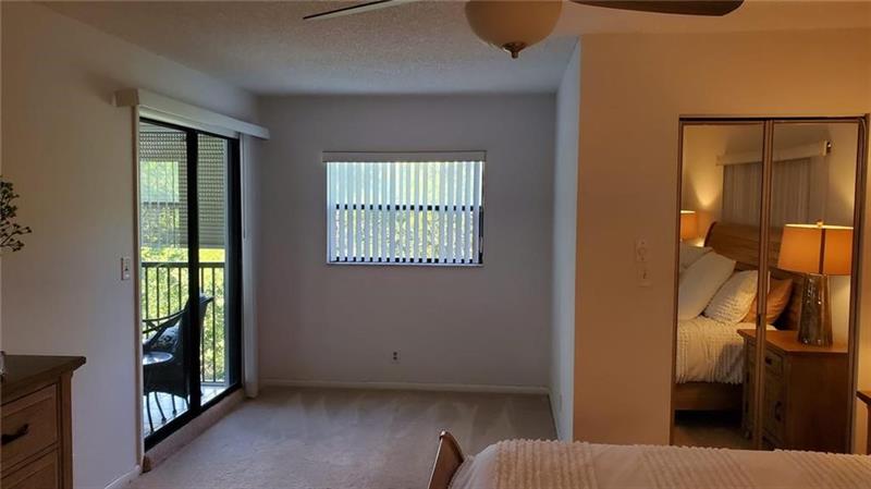Image 22 of 30 For 1762 Hammock Blvd  408