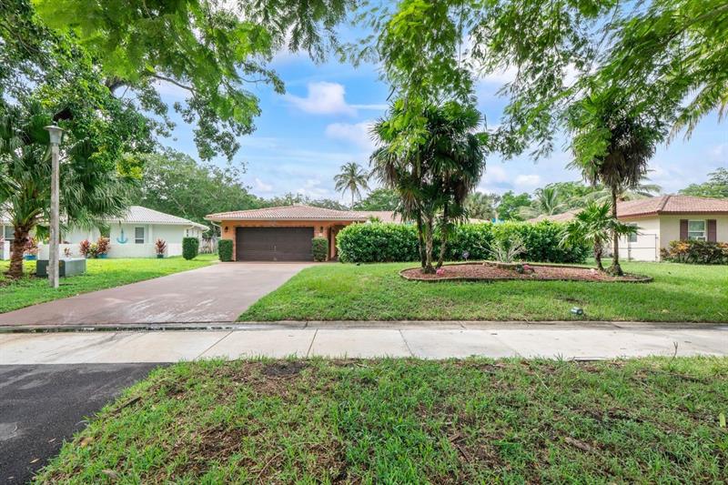 Image 14 of 55 For 11886 24th St