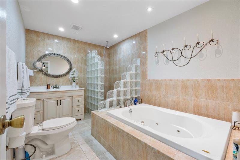 Image 30 of 55 For 11886 24th St