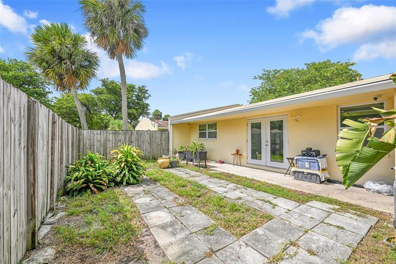 Image 19 of 20 For 3028 69th Ct  3-f