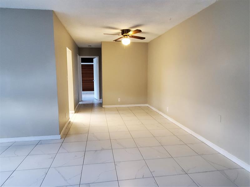 Image 3 of 25 For 123 17th St  