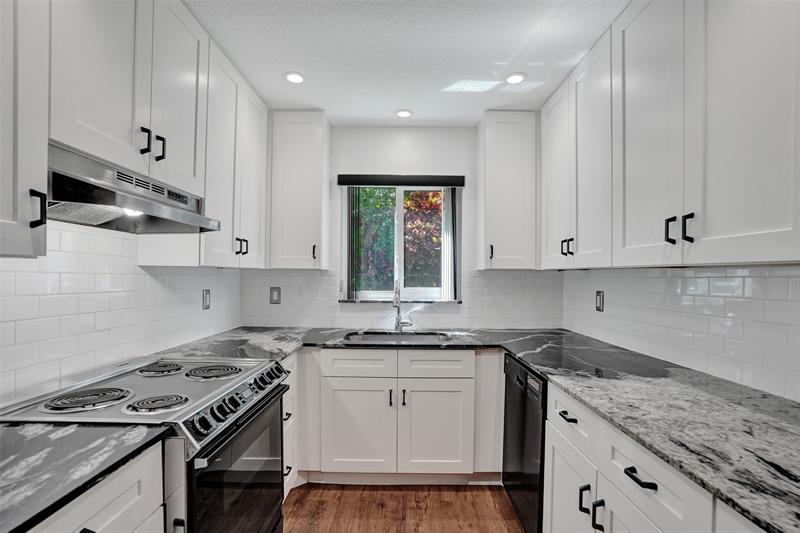 Image 14 of 62 For 8845 29th Place