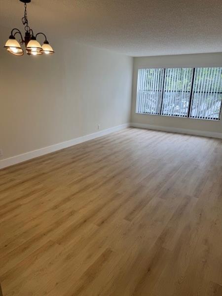 Image 5 of 18 For 2320 Cypress Bend Dr  201