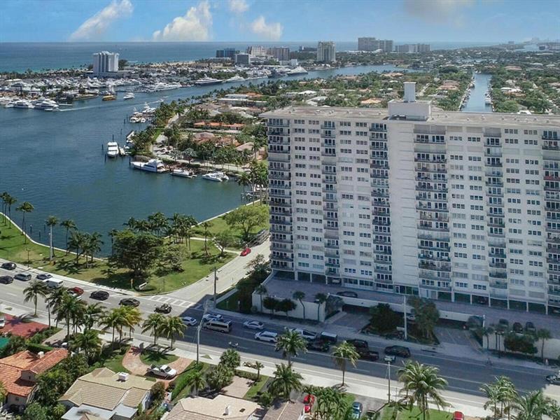 Image 22 of 29 For 2500 Las Olas Blvd  707