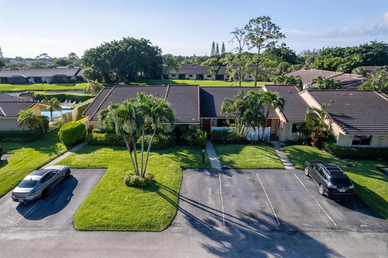 Image 33 of 42 For 6734 Bridlewood Ct  6734