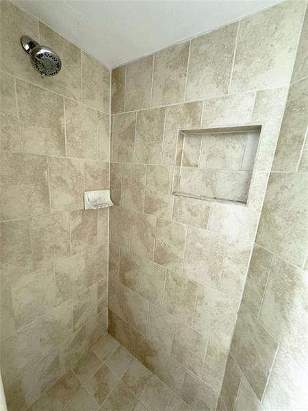 Image 15 of 18 For 2108 Cypress Bend Dr  309