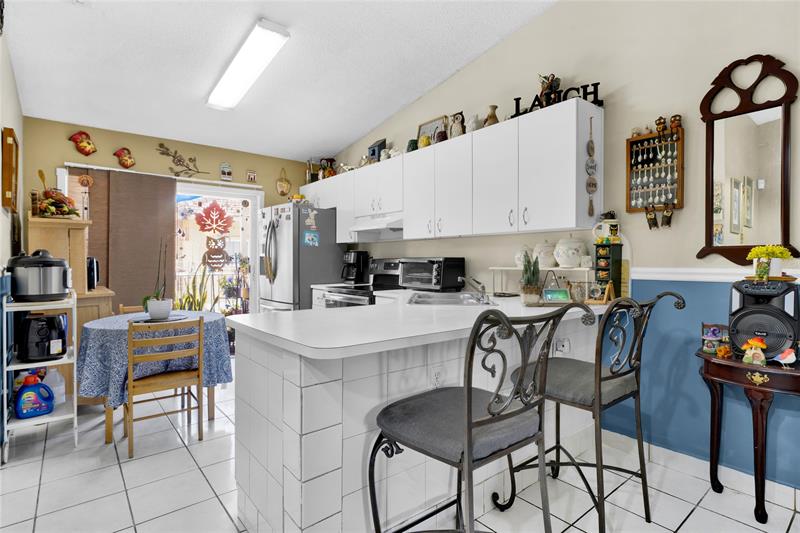Image 13 of 30 For 7842 34 Ln  202