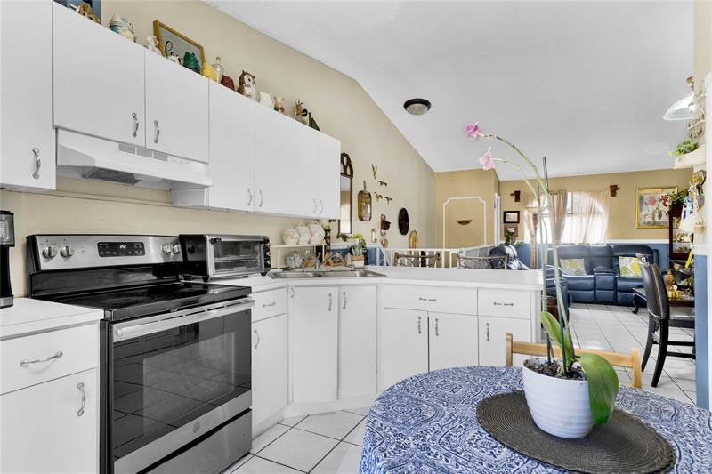 Image 17 of 30 For 7842 34 Ln  202