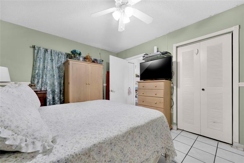 Image 21 of 30 For 7842 34 Ln  202