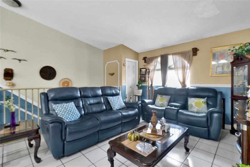 Image 9 of 30 For 7842 34 Ln  202