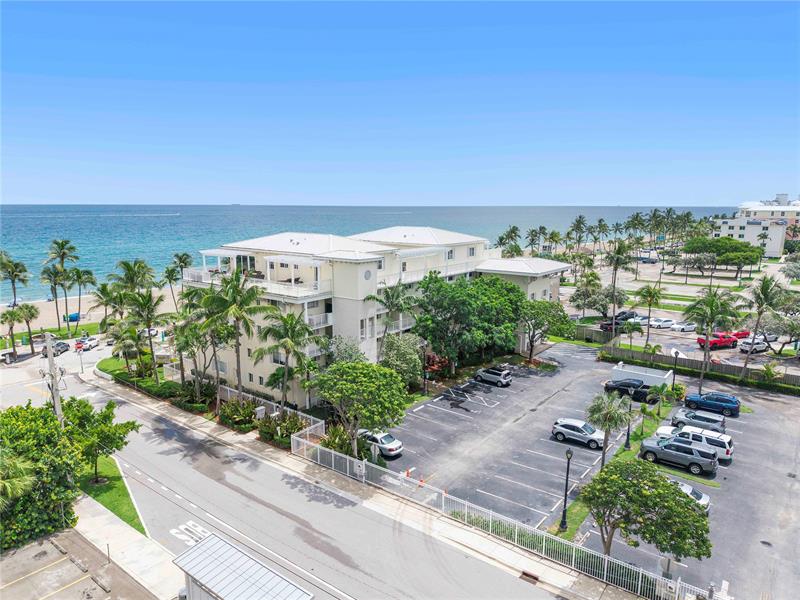 Image 53 of 60 For 2080 Hillsboro Blvd  407