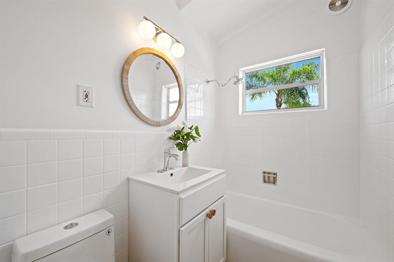 Image 25 of 56 For 2454 Tortugas Ln