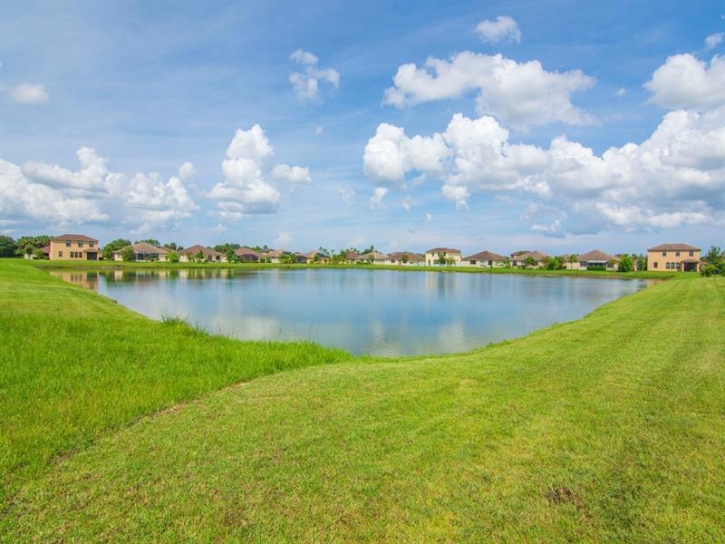 Image 11 of 51 For 10058 Verona Circle