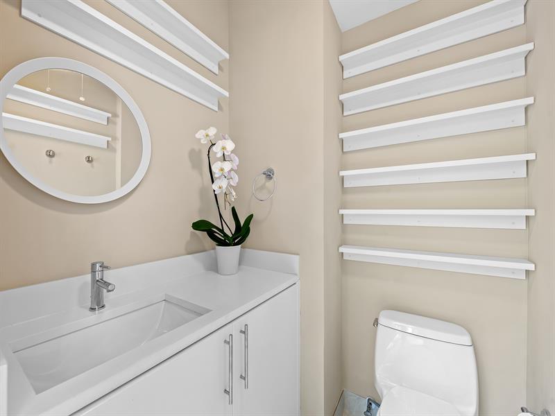 Image 47 of 52 For 525 Victoria Park Rd