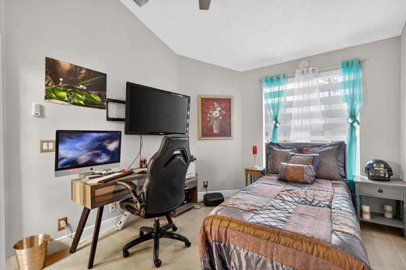 Image 6 of 12 For 11680 19th Dr  11680