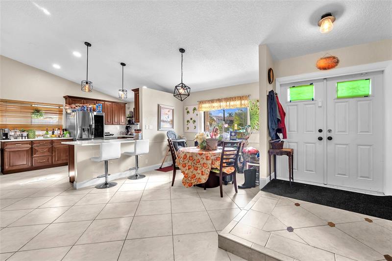 Image 15 of 32 For 8621 46th Ct