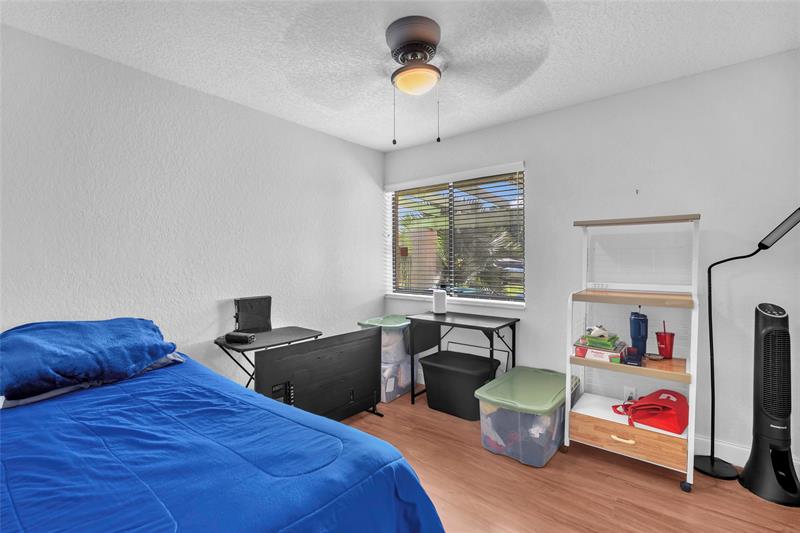 Image 28 of 32 For 8621 46th Ct