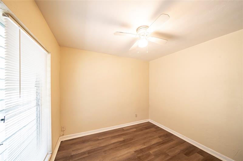 Image 13 of 17 For 420 1st Ave  2