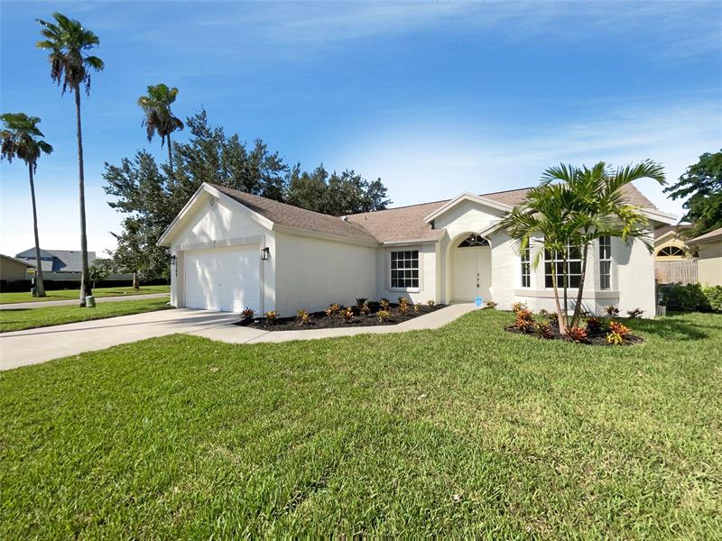 Image 11 of 24 For 12785 Meadowbreeze Dr