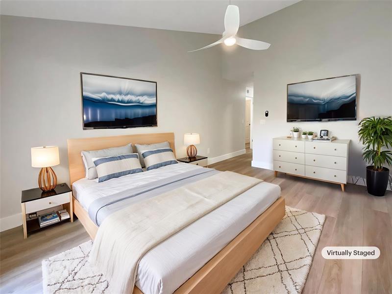 Image 5 of 24 For 12785 Meadowbreeze Dr