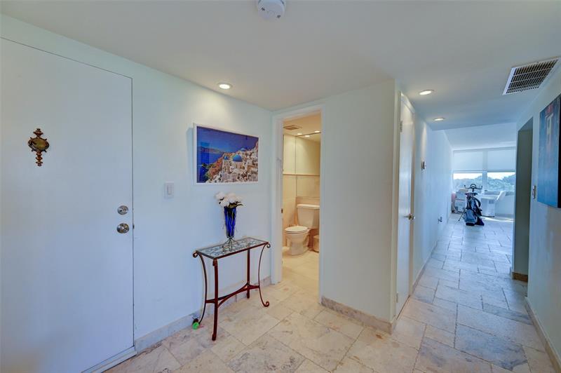 Image 3 of 19 For 888 Intracoastal Dr  4f