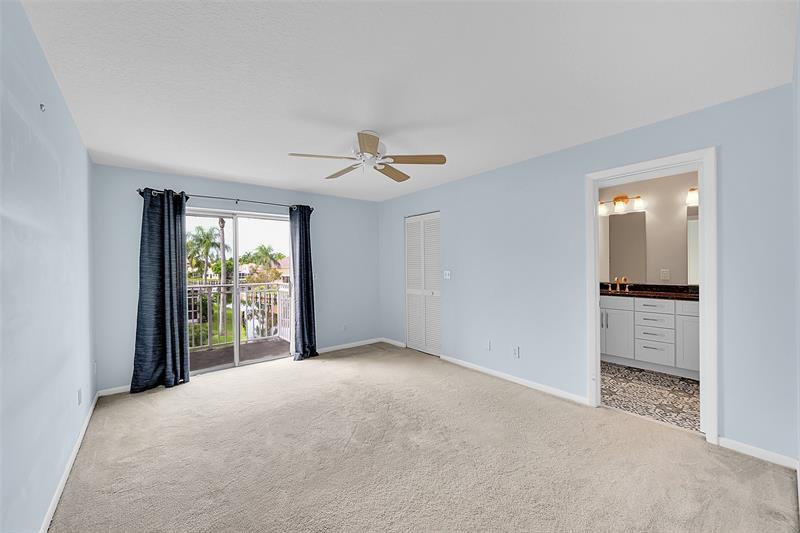 Image 13 of 41 For 1046 6th Ave