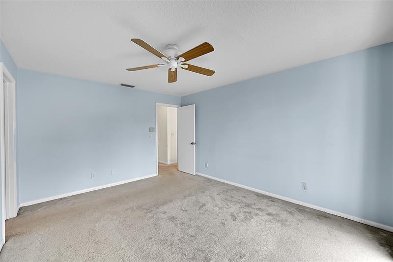 Image 15 of 41 For 1046 6th Ave