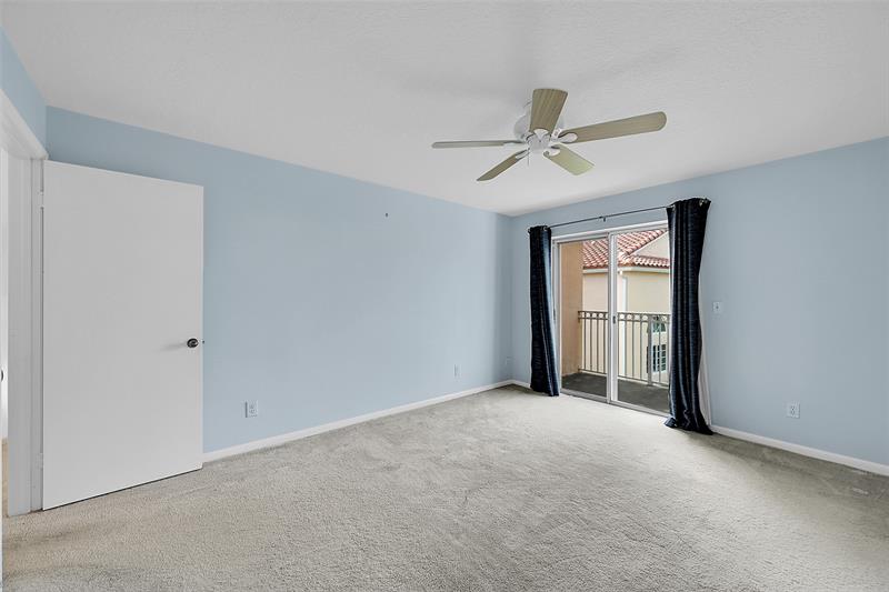 Image 16 of 41 For 1046 6th Ave