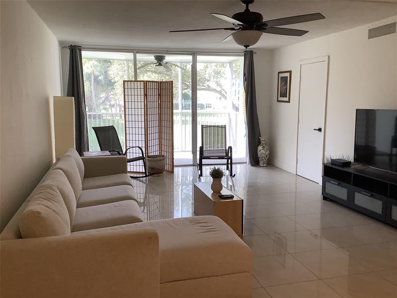 Details for 2600 Course Dr  203, Pompano Beach, FL 33069