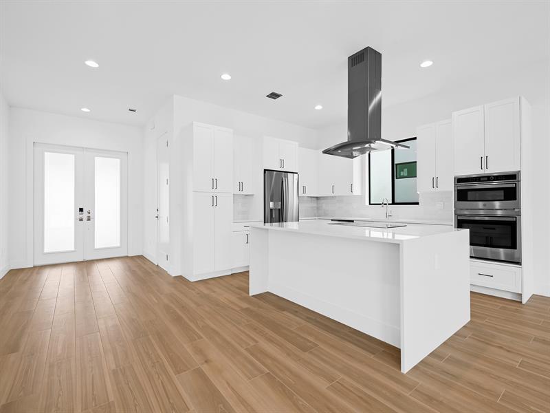 Image 6 of 32 For 1446 23rd Street